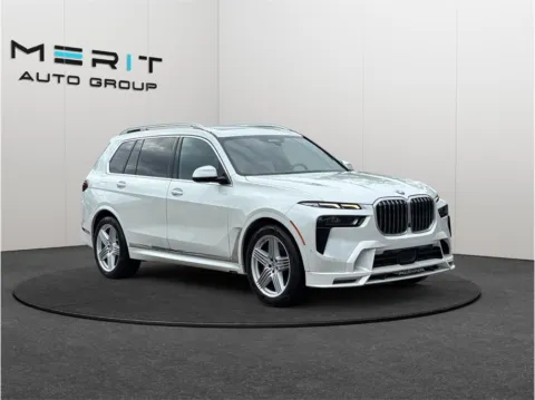 White 2023 BMW X7 ALPINA XB7 Sport Utility 4D for sale in Jacksonville, FL
