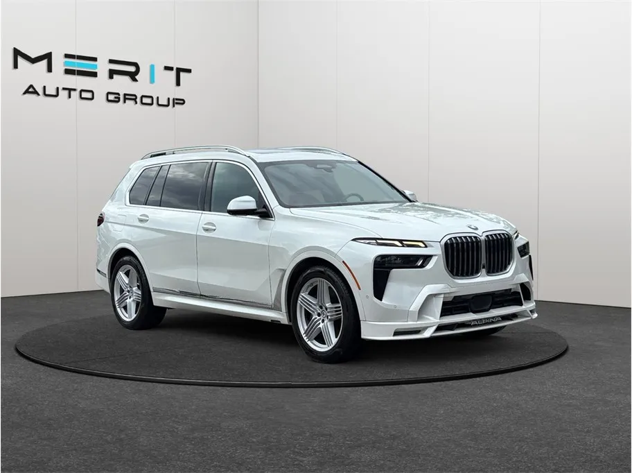 White 2023 BMW X7 ALPINA XB7 Sport Utility 4D for sale in Jacksonville, FL