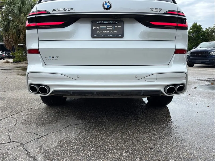 BMW X7 photo 16