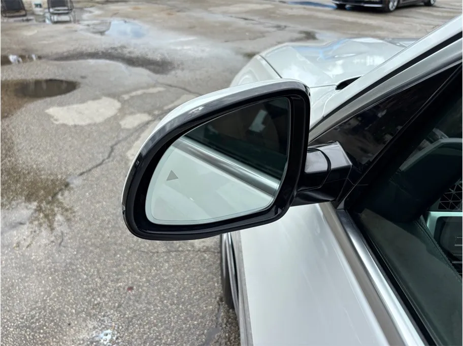 BMW X7 photo 18