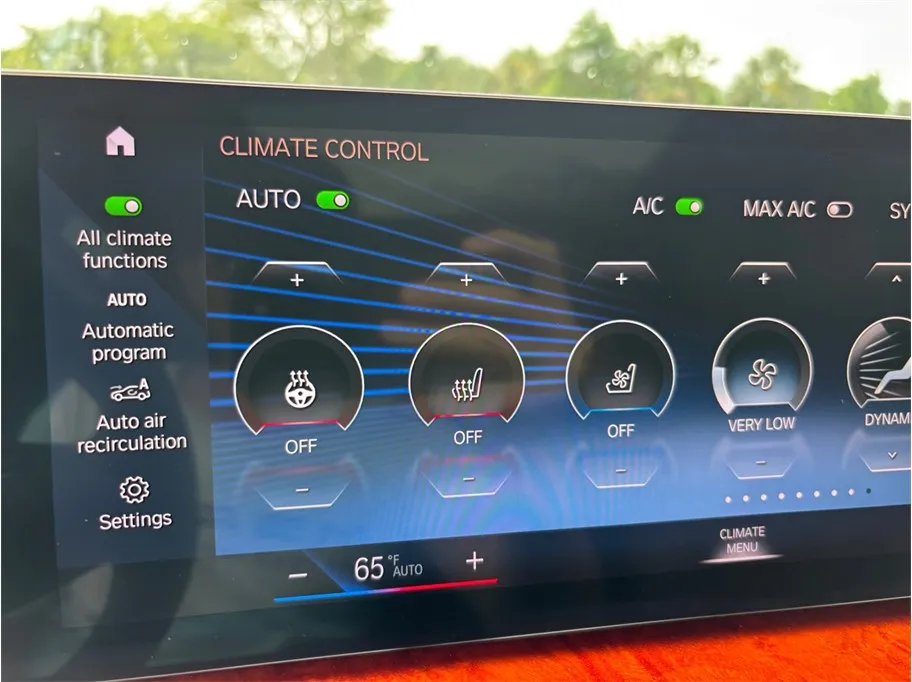 BMW X7 photo 35