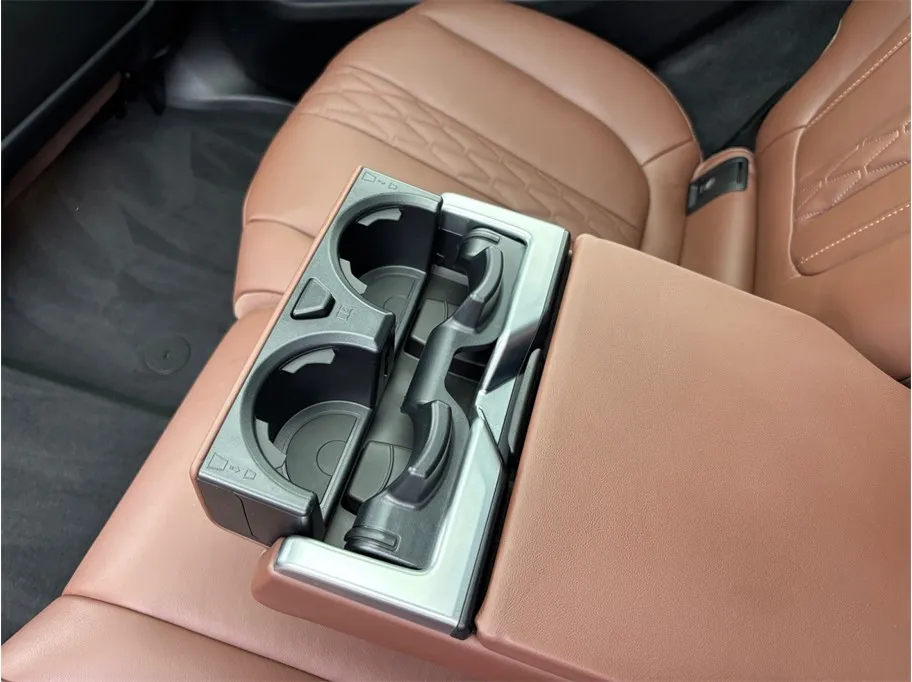 BMW X7 photo 46