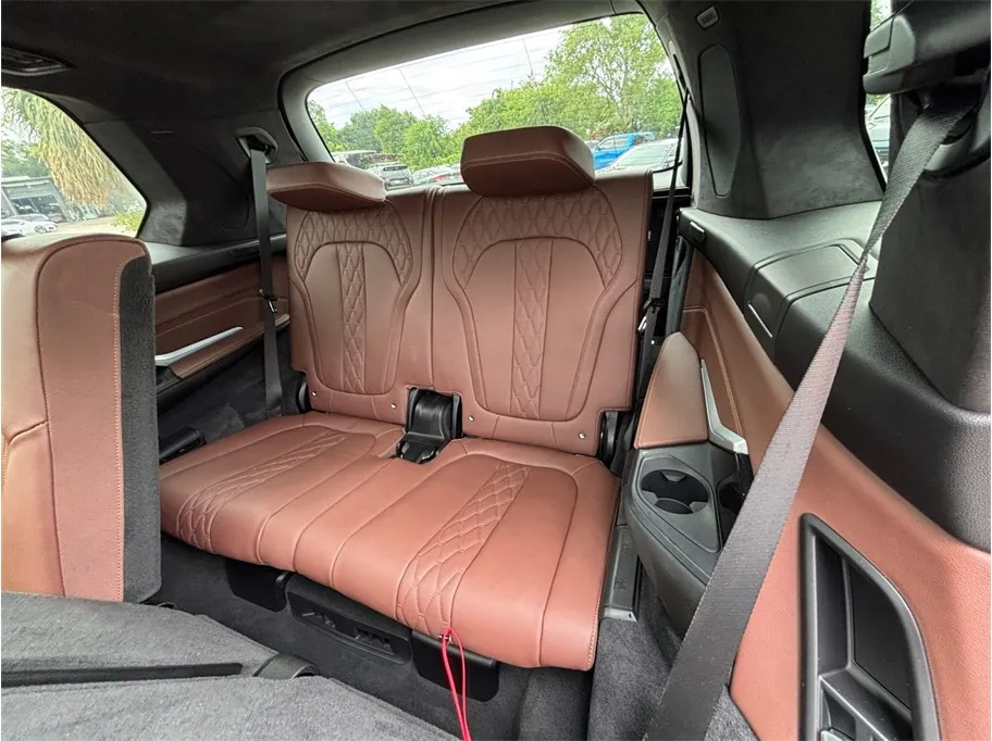 BMW X7 photo 47