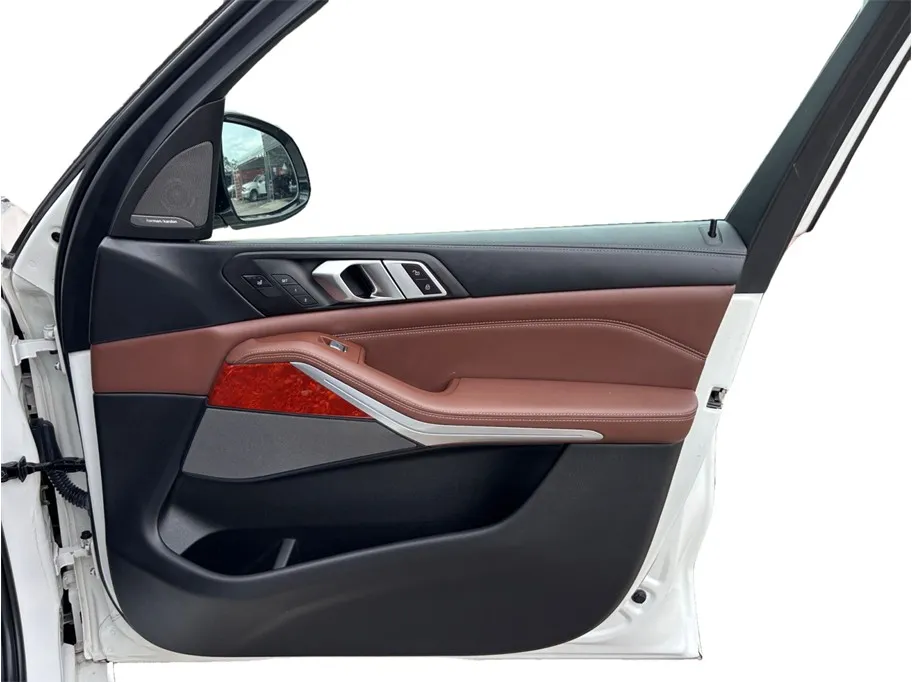 BMW X7 photo 51