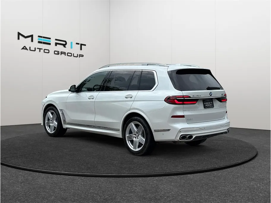 BMW X7 photo 7