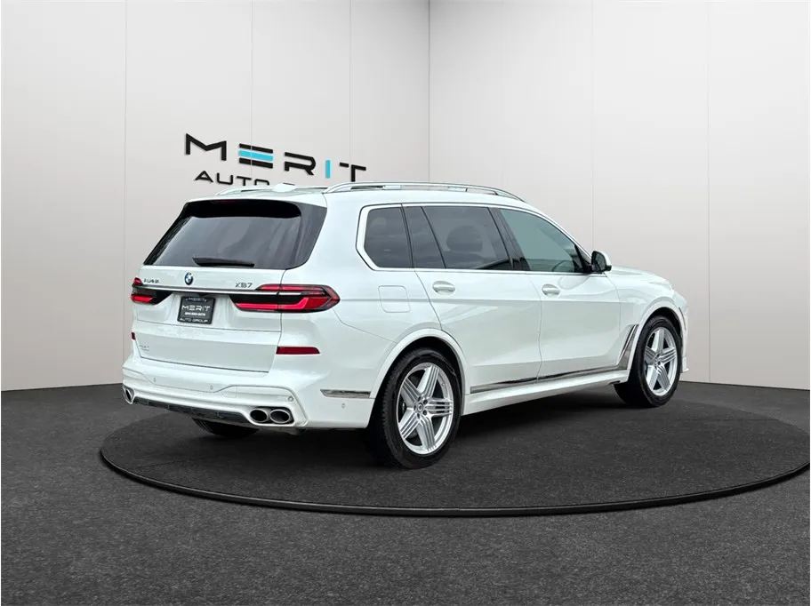 BMW X7 photo 9