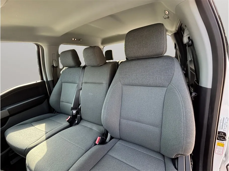 Ford F-150 photo 17