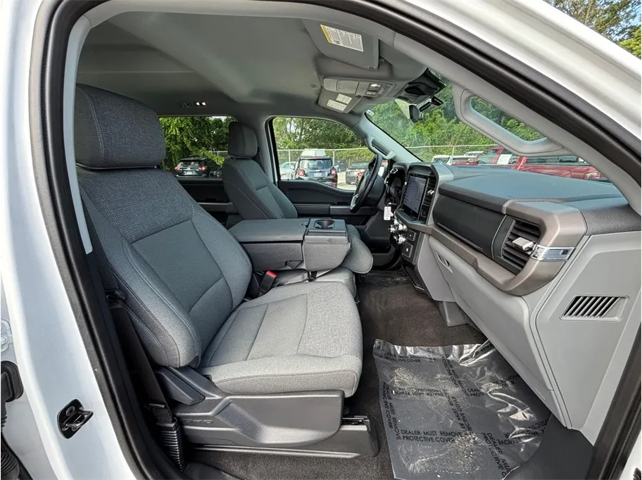 Ford F-150 photo 37
