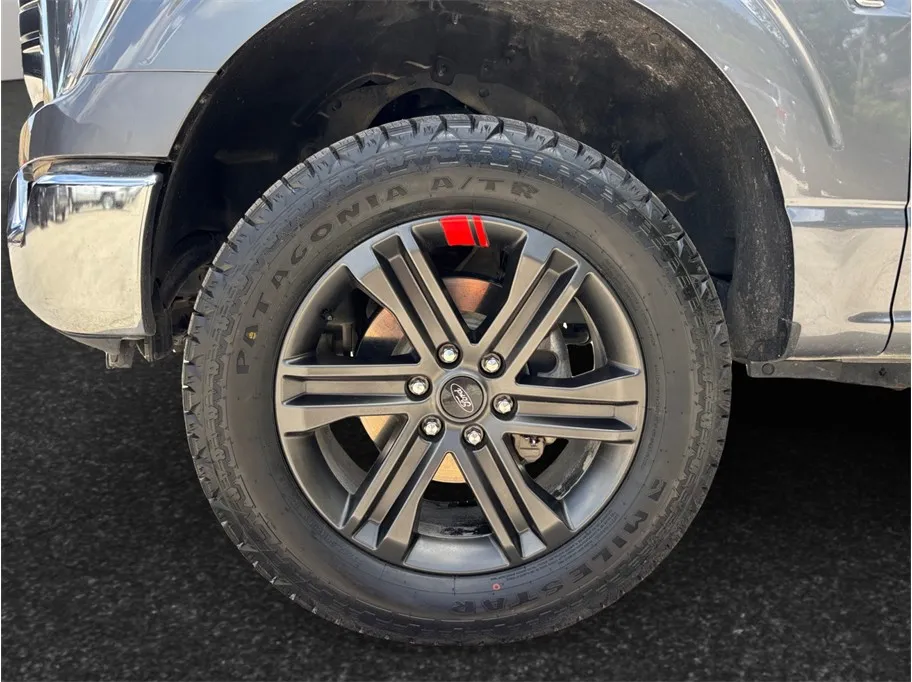 Ford F-150 photo 13