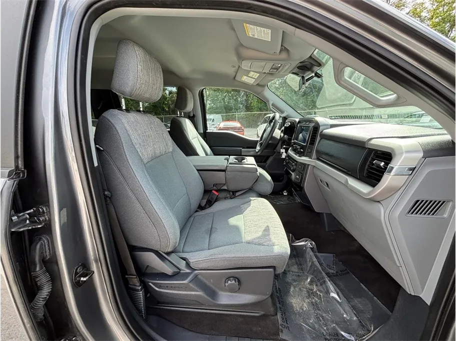 Ford F-150 photo 36