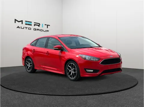 Red 2016 Ford Focus SE Sedan 4D for sale in Jacksonville, FL