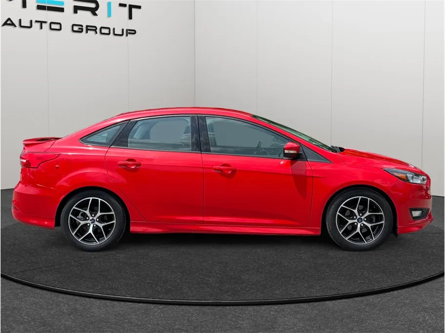 Ford Focus photo 10