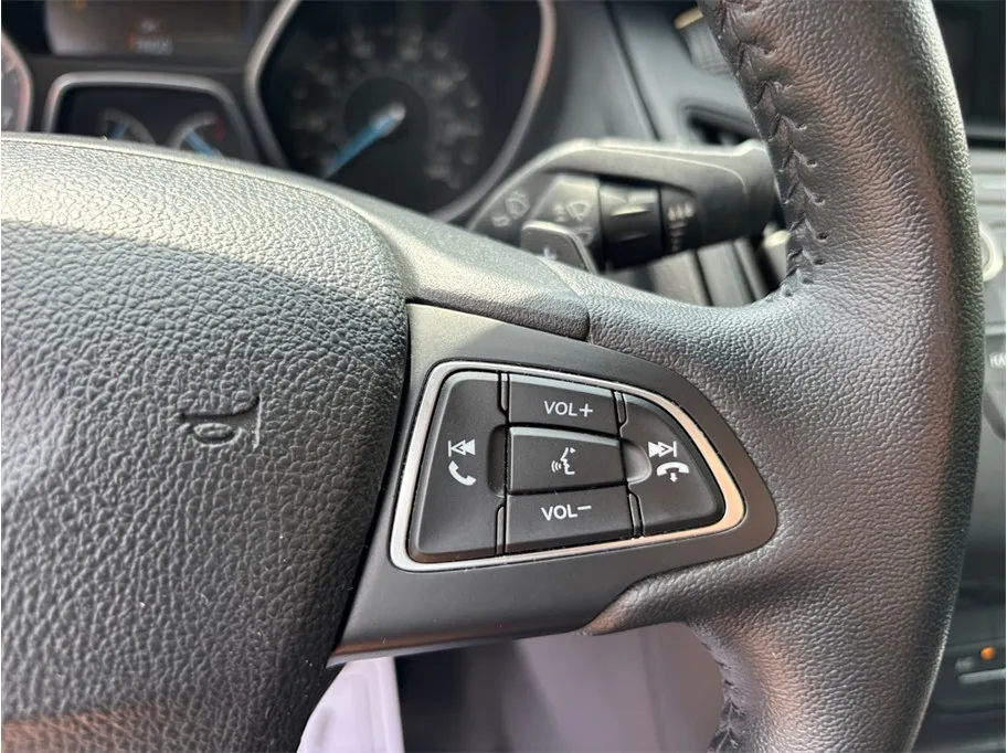 Ford Focus photo 19