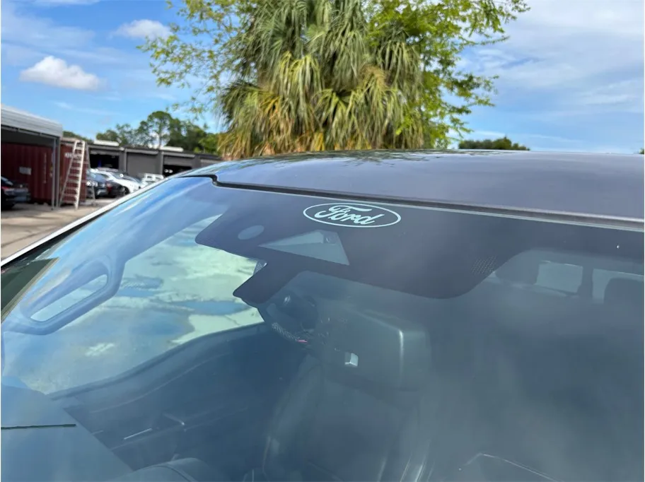 Ford F-150 photo 12