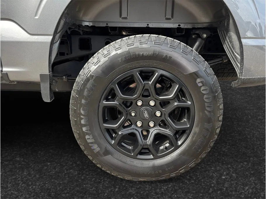 Ford F-150 photo 16