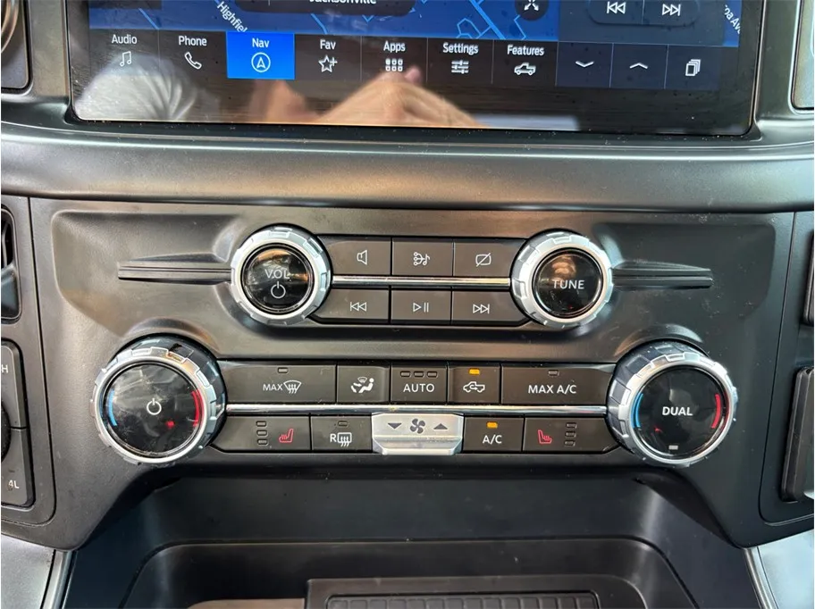 Ford F-150 photo 34
