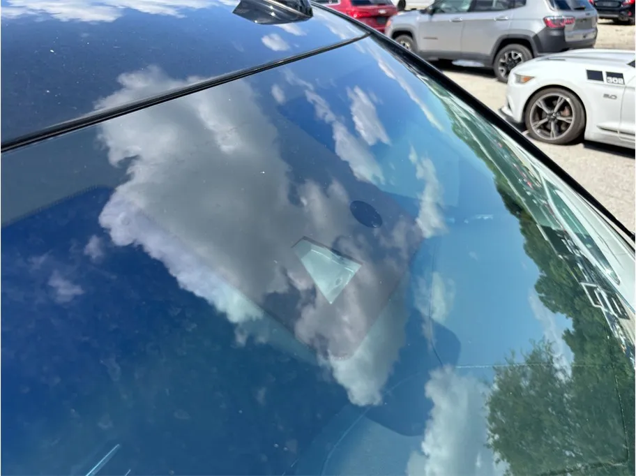 Cadillac Escalade photo 12