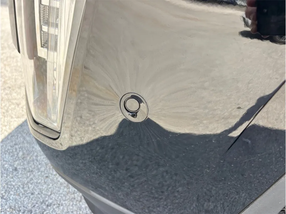 Cadillac Escalade photo 13