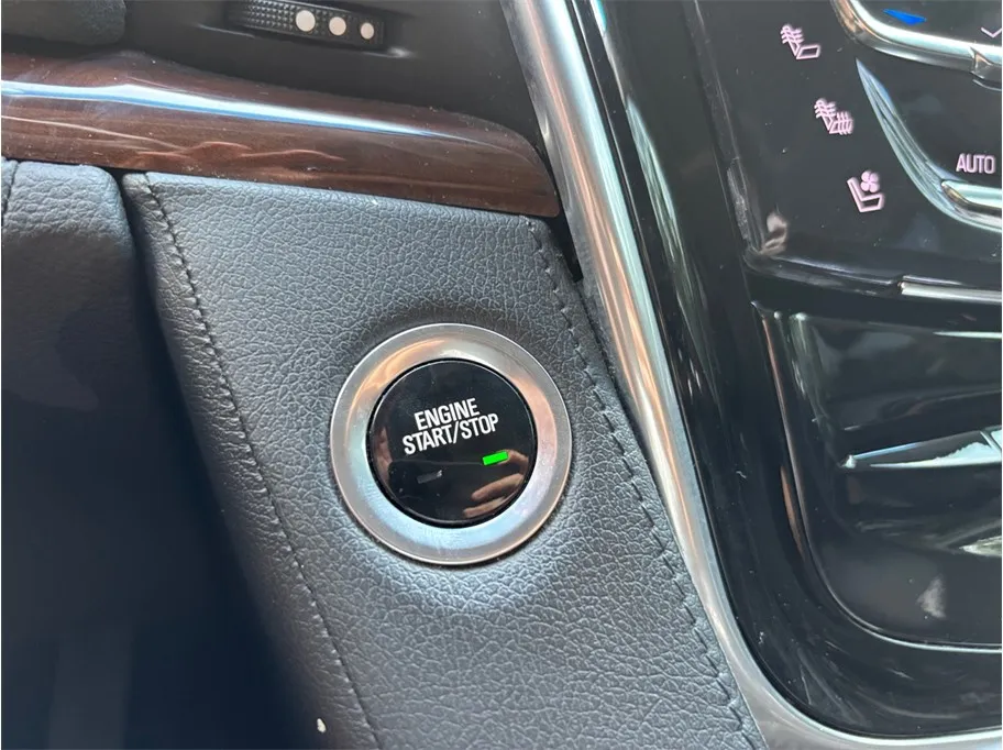 Cadillac Escalade photo 29