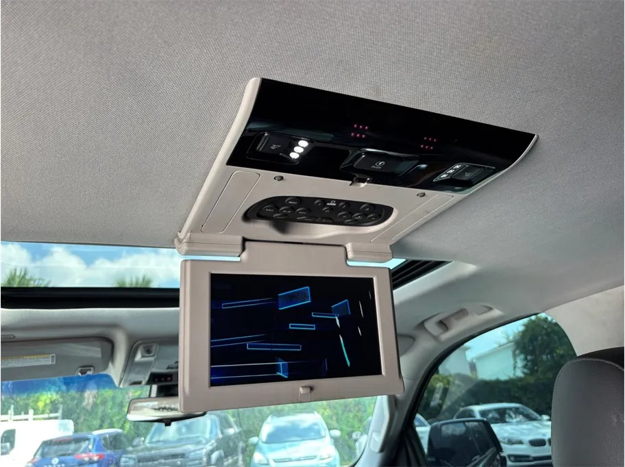 Cadillac Escalade photo 43