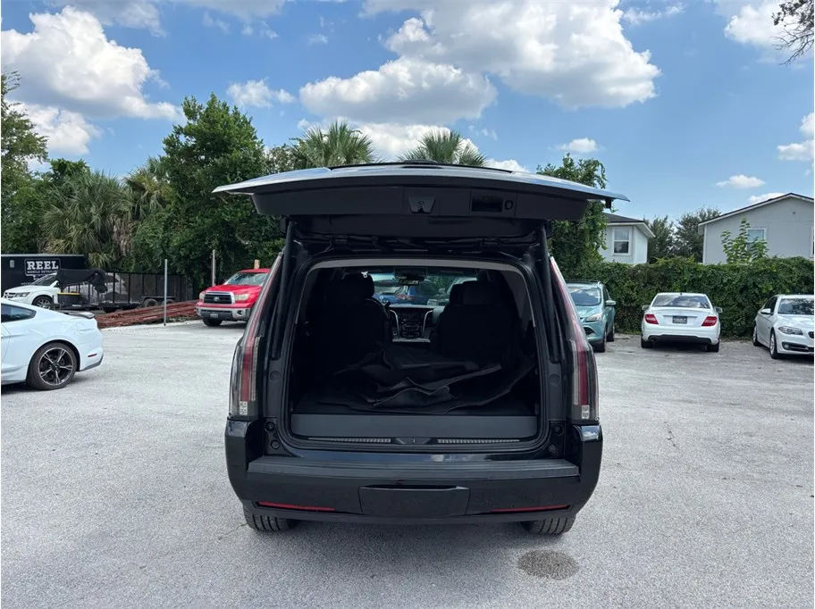 Cadillac Escalade photo 49
