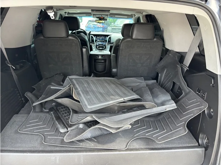 Cadillac Escalade photo 51