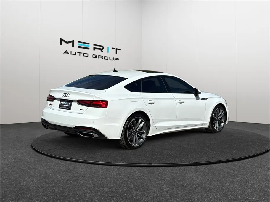 Audi A5 photo 9