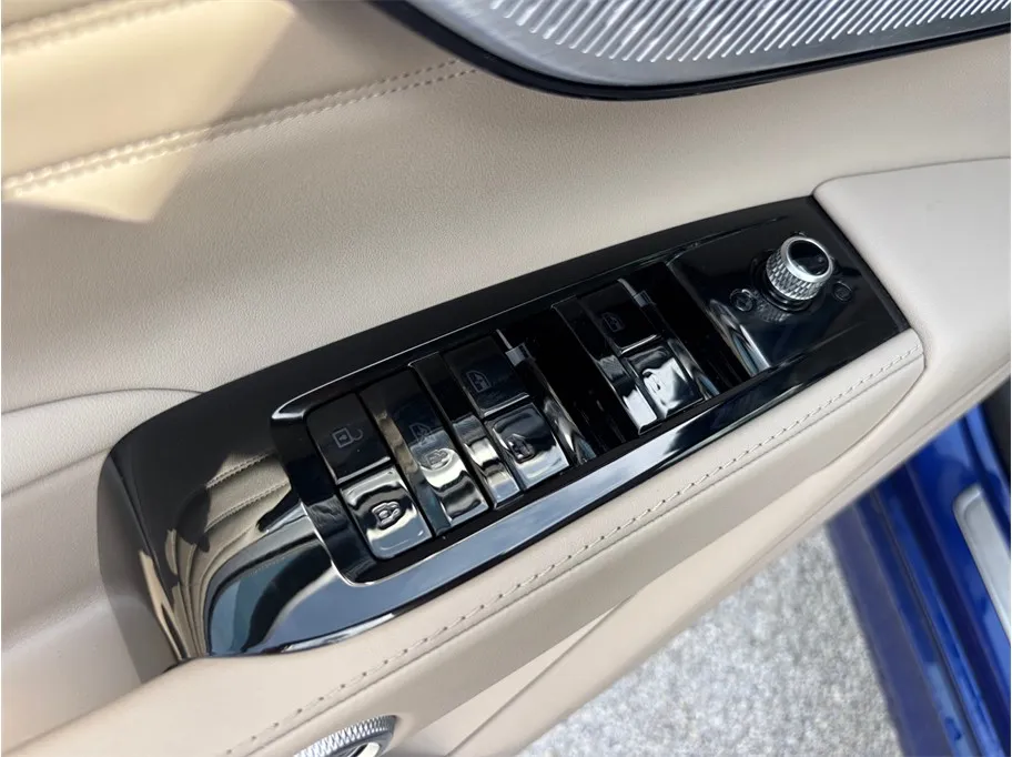 Maserati Grecale photo 24