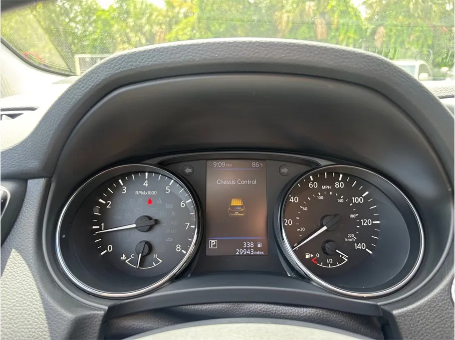 Nissan Rogue Sport photo 21