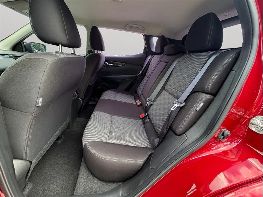 Nissan Rogue Sport photo 32