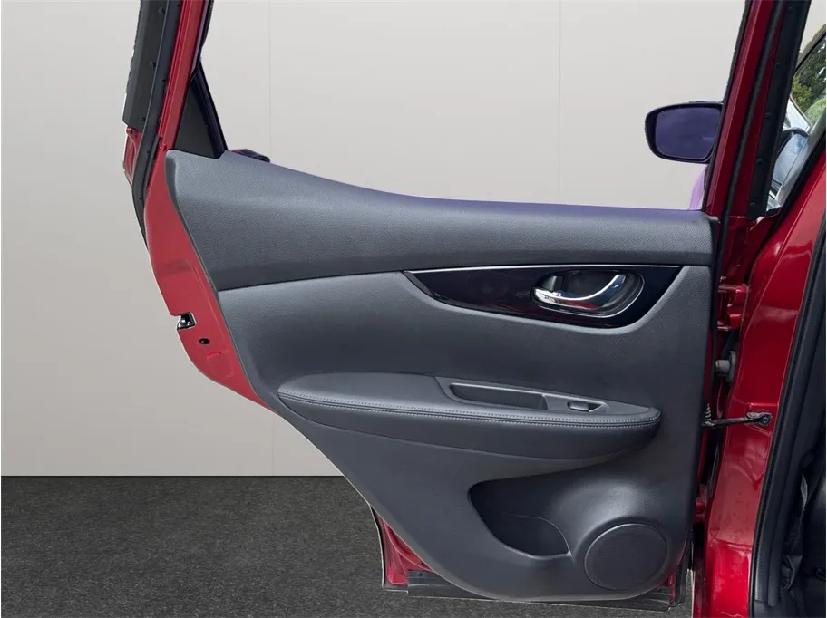 Nissan Rogue Sport photo 33