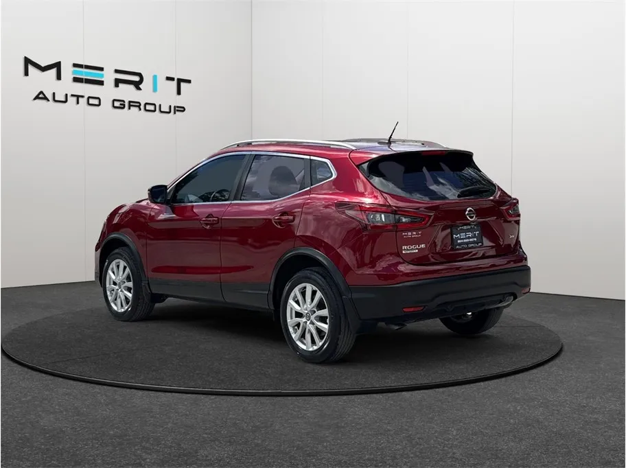 Nissan Rogue Sport photo 7