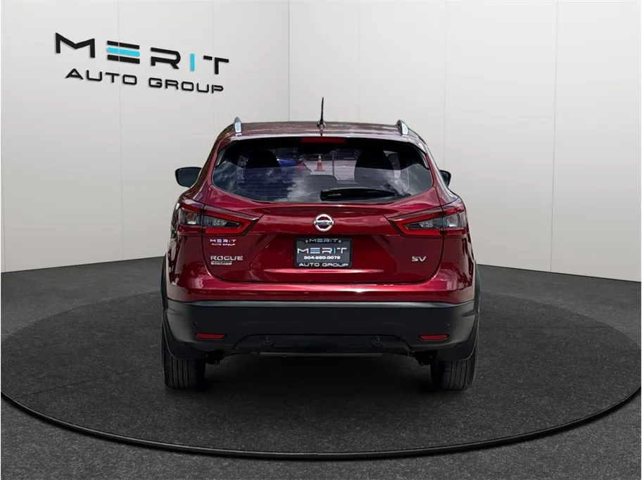 Nissan Rogue Sport photo 8
