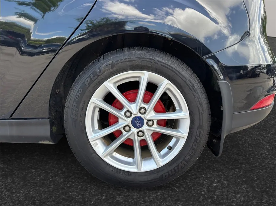 Ford Focus photo 13