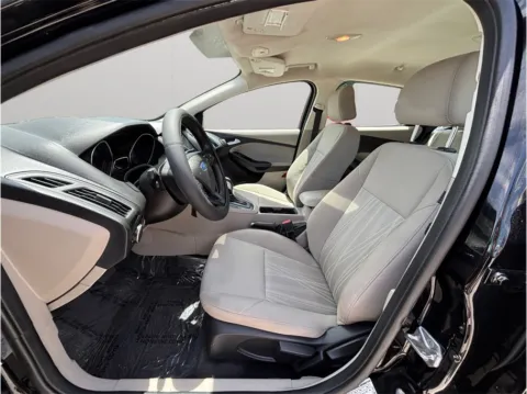 Photos of 2016 Ford Focus SE Hatchback 4D for sale in Jacksonville, FL at Merit Auto Group Atlantic