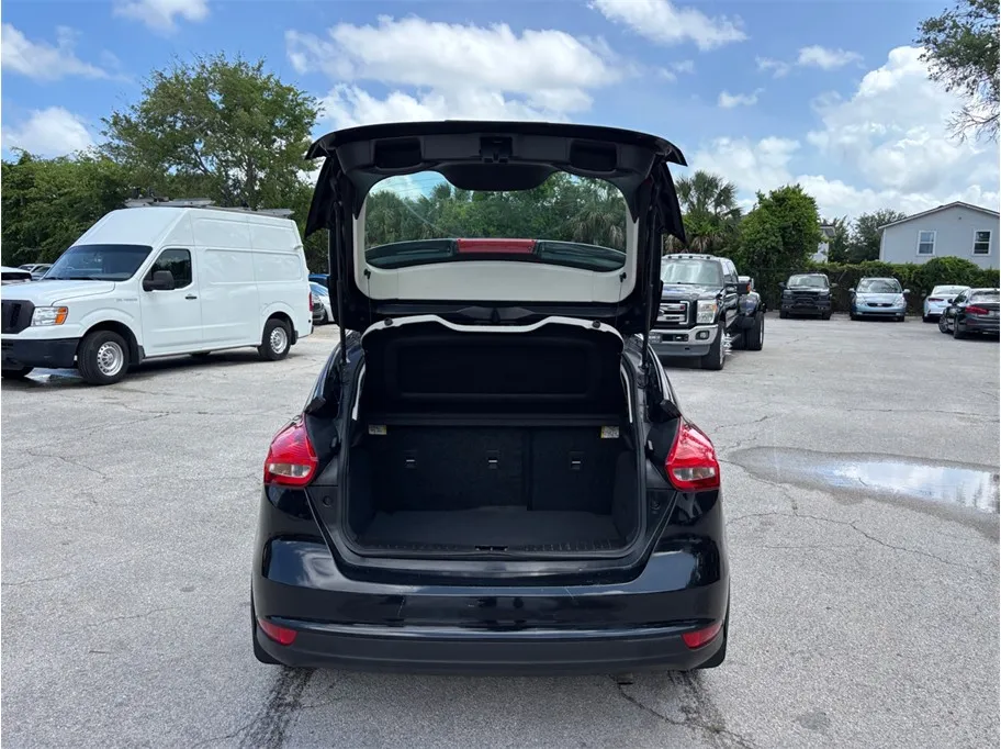 Ford Focus photo 33