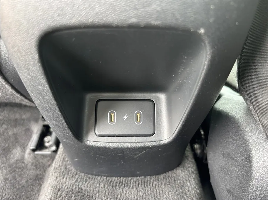 Hyundai Elantra photo 35
