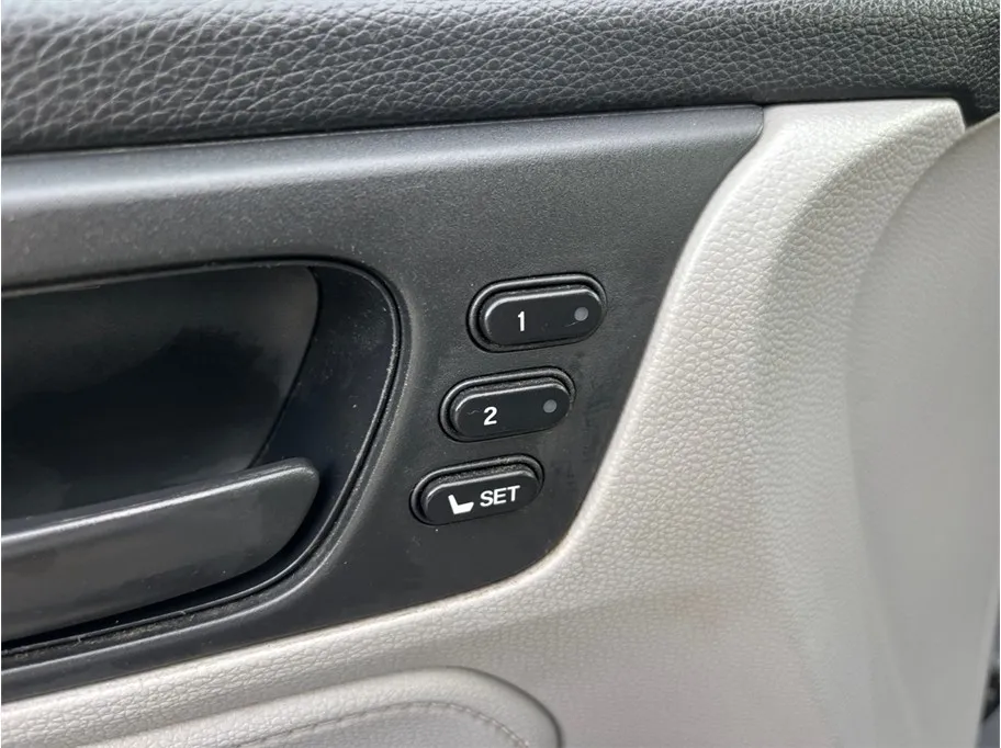 Honda Odyssey photo 18