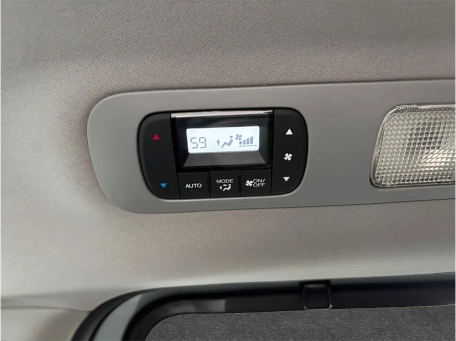 Honda Odyssey photo 34