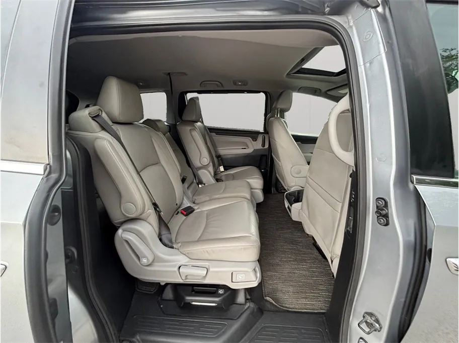 Honda Odyssey photo 37