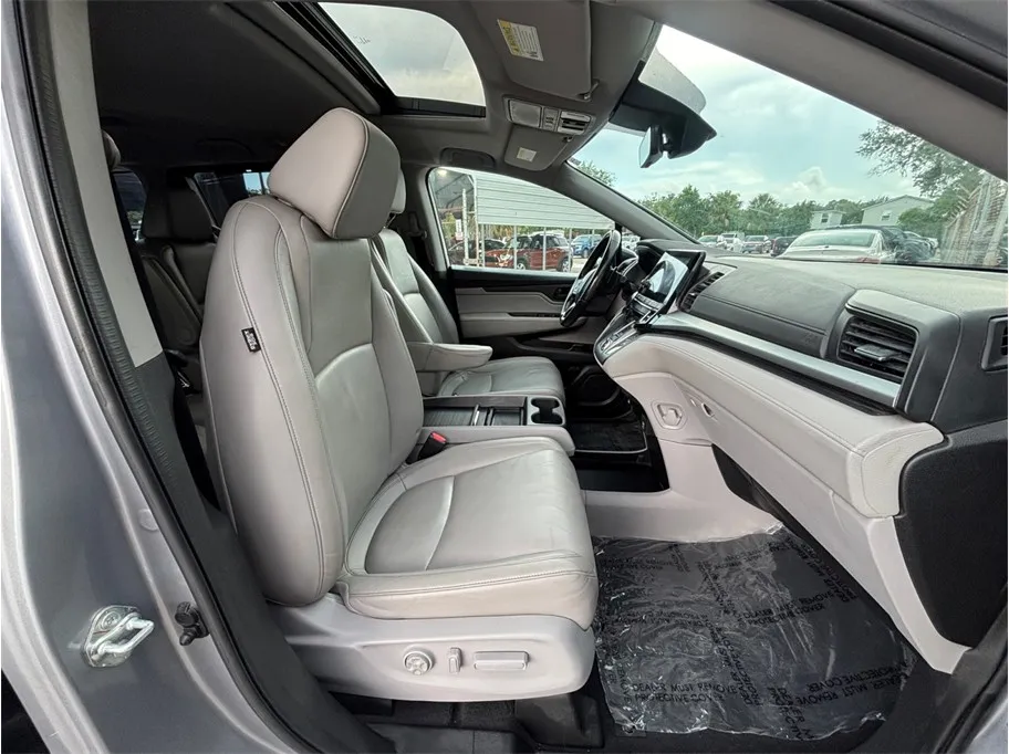 Honda Odyssey photo 38