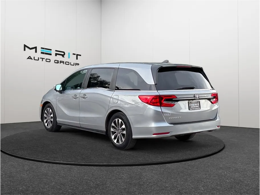 Honda Odyssey photo 7