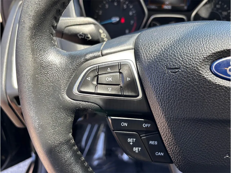 Ford Focus photo 21