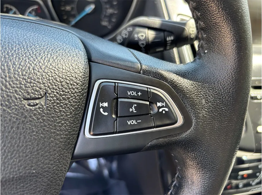 Ford Focus photo 22
