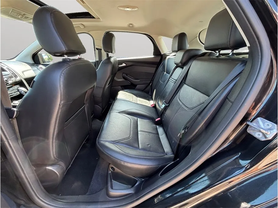 Ford Focus photo 32