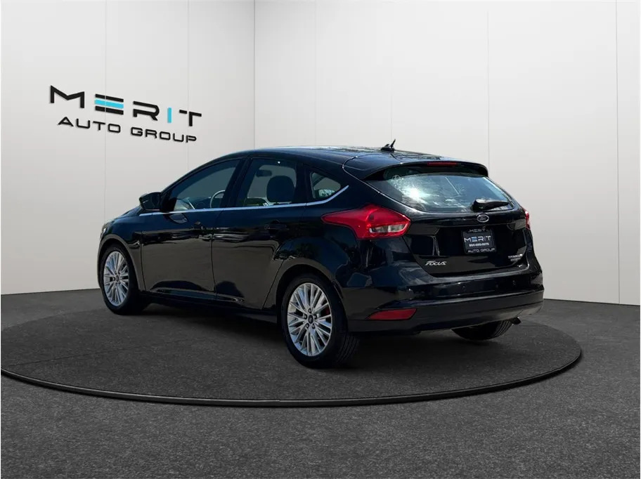 Ford Focus photo 7
