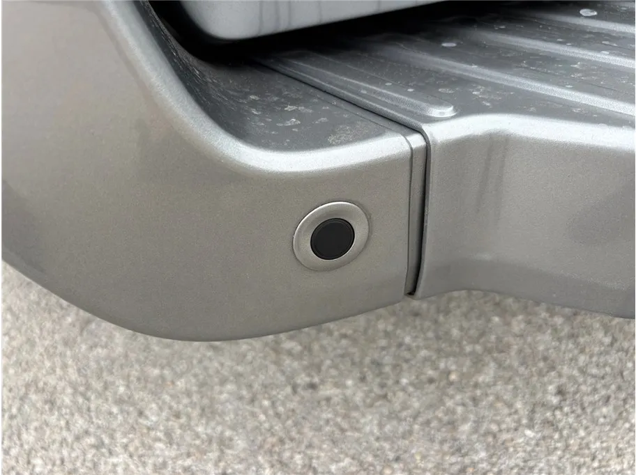Ford Transit-150 photo 15