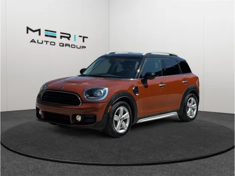 More photos of 2017 MINI Countryman Cooper Hatchback 4D at Merit Auto Group Atlantic, FL