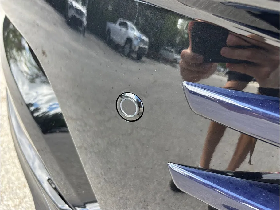 Land Rover Discovery photo 14