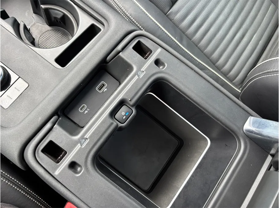 Land Rover Discovery photo 40
